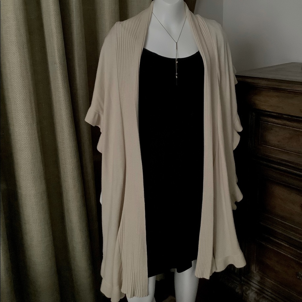 Luii Cardigan NWOT Size Medium